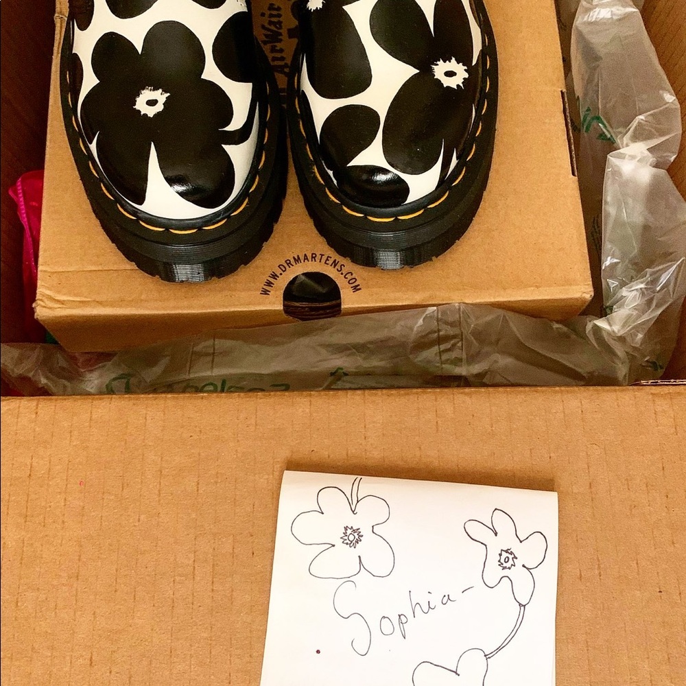 Custom, Hand-Painted Marimekko-Inspired Boots - Picture 6 of 6